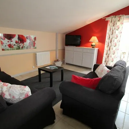 Sainte-flaive-des-loups, 3 Pieces, 4 Personnes - Fr-1-426-316 Holiday home Sainte-Flaive-des-Loups